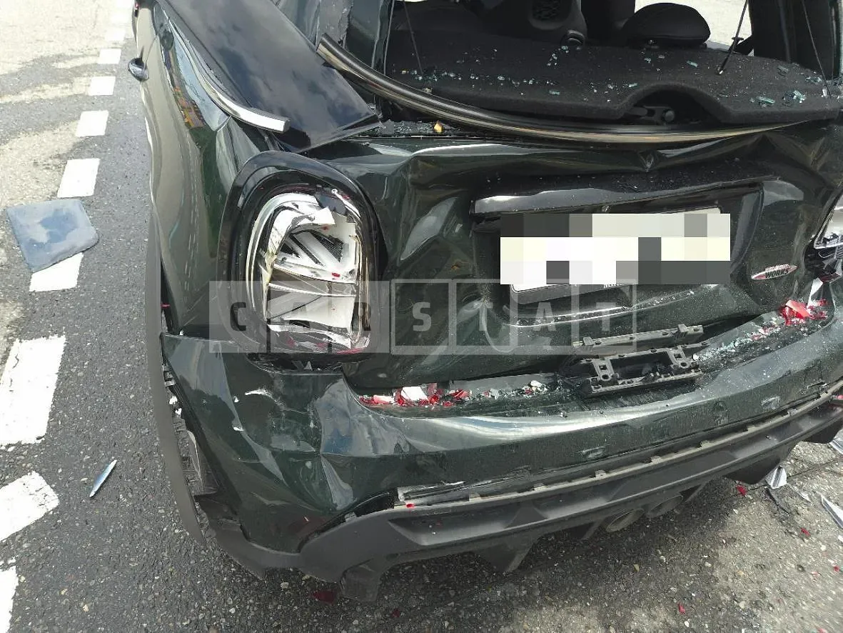 Photo 2 of 22: 2022 MINI Mini-John Cooper Works — Korean insurance auction