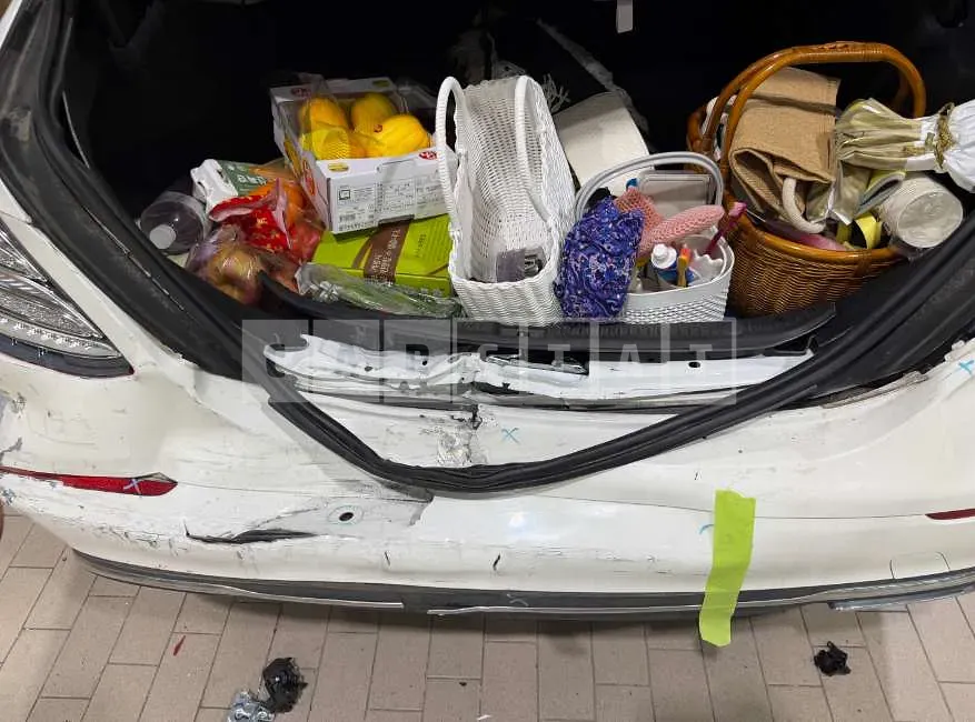 Photo 2 of 5: 2019 Mercedes-Benz E220 d — Korean insurance auction
