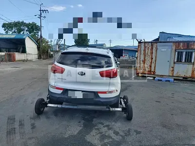 Photo 1 of 5: 2014 Kia Sportage R — Korean insurance auction