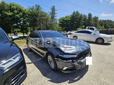 Photo 1 of 10: 2019 BMW 520d — Korean insurance auction