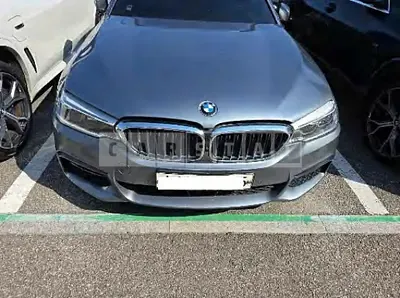 Photo 1 of 14: 2020 BMW 530i M Sport Package — Korean insurance auction