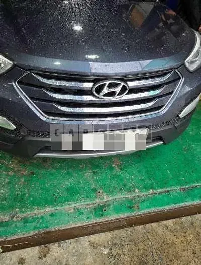 Photo 1 of 24: 2015 Hyundai Santa Fe DM — Korean insurance auction