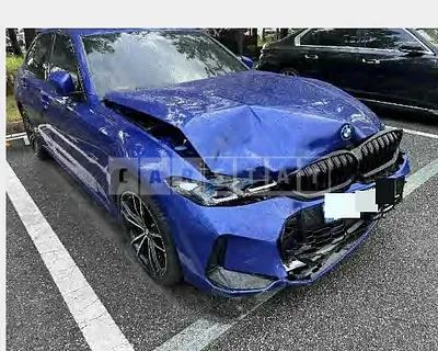 2023 BMW 330e hybrid