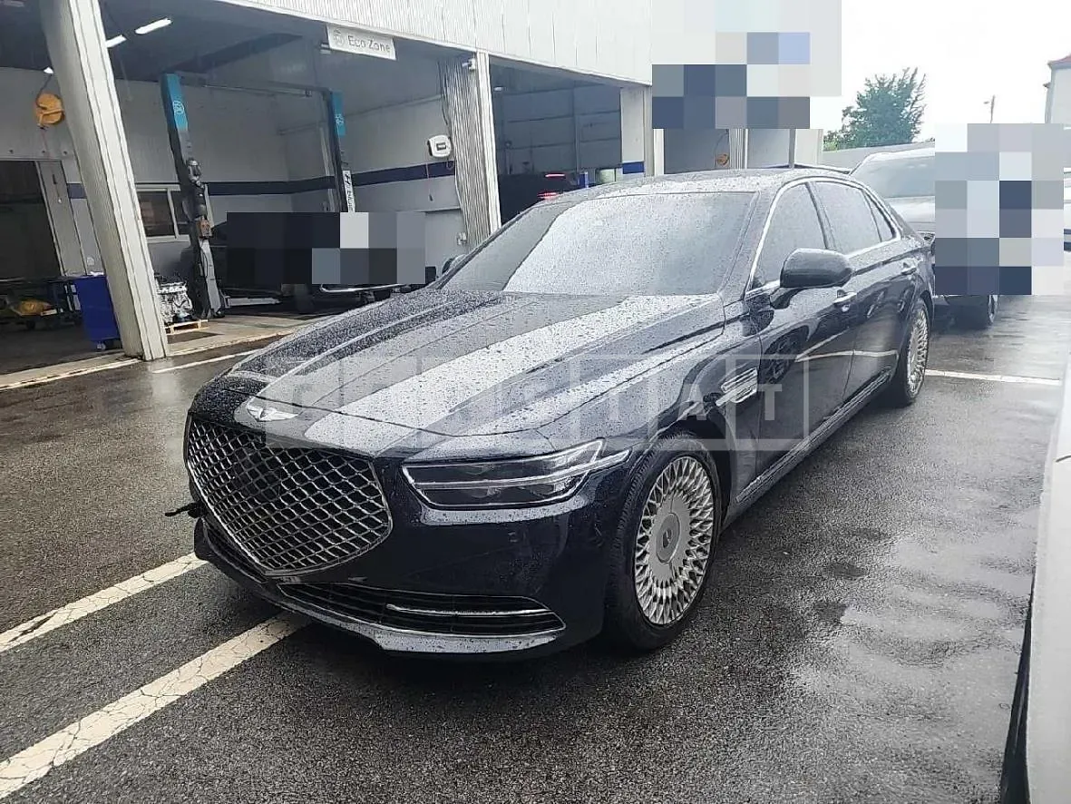 Photo 2 of 14: 2020 Genesis G90 3.8 — Korean insurance auction