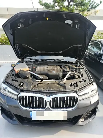 Photo 1 of 8: 2022 BMW 520i, VIN WBA11BH0XNWX84951 — Korean insurance auction