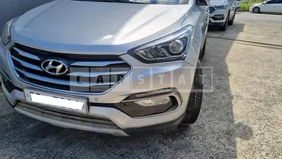 Photo 1 of 23: 2017 Hyundai Santa Fe, VIN KMHSW81UBJU783205 — Korean insurance auction