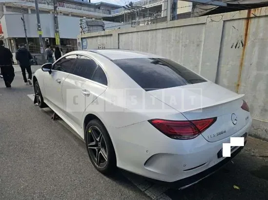 Photo 2 of 18: 2023 Mercedes-Benz CLS300 d 4Matic — Korean insurance auction