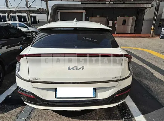 Photo 2 of 13: 2022 Kia EV6, VIN KNAC581AFNA003462 — Korean insurance auction