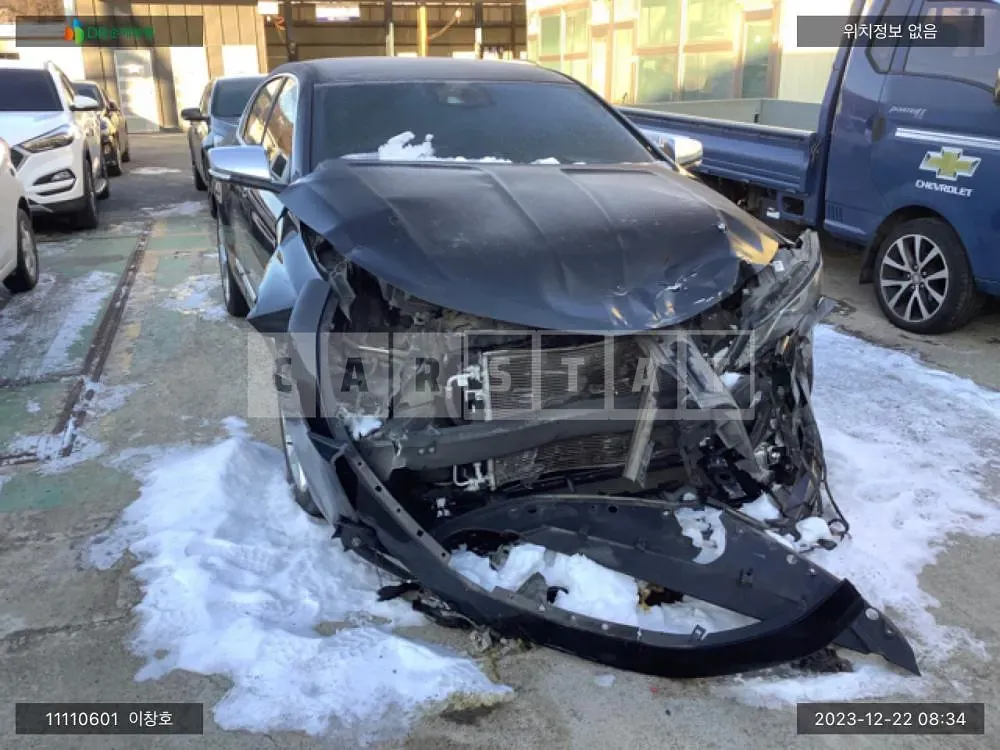 Photo 2 of 13: 2016 Chevrolet Impala, VIN 1G1155S37GU135899 — Korean insurance auction