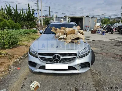 Photo 1 of 15: 2021 Mercedes-Benz C 200 — Korean insurance auction