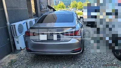 Photo 1 of 14: 2019 Lexus ES300h — Korean insurance auction