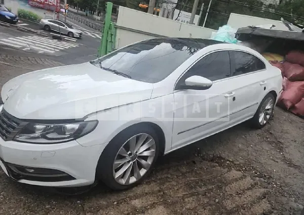 Photo 2 of 11: 2015 Volkswagen CC 2.0 TDI Blue Motion — Korean insurance auction