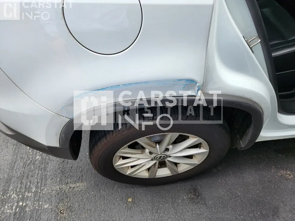 Photo 2 of 13: 2015 Volkswagen Tiguan 2.0 TDI BMT — Korean insurance auction
