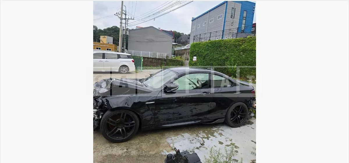 Photo 2 of 7: 2018 BMW M2 — Korean insurance auction