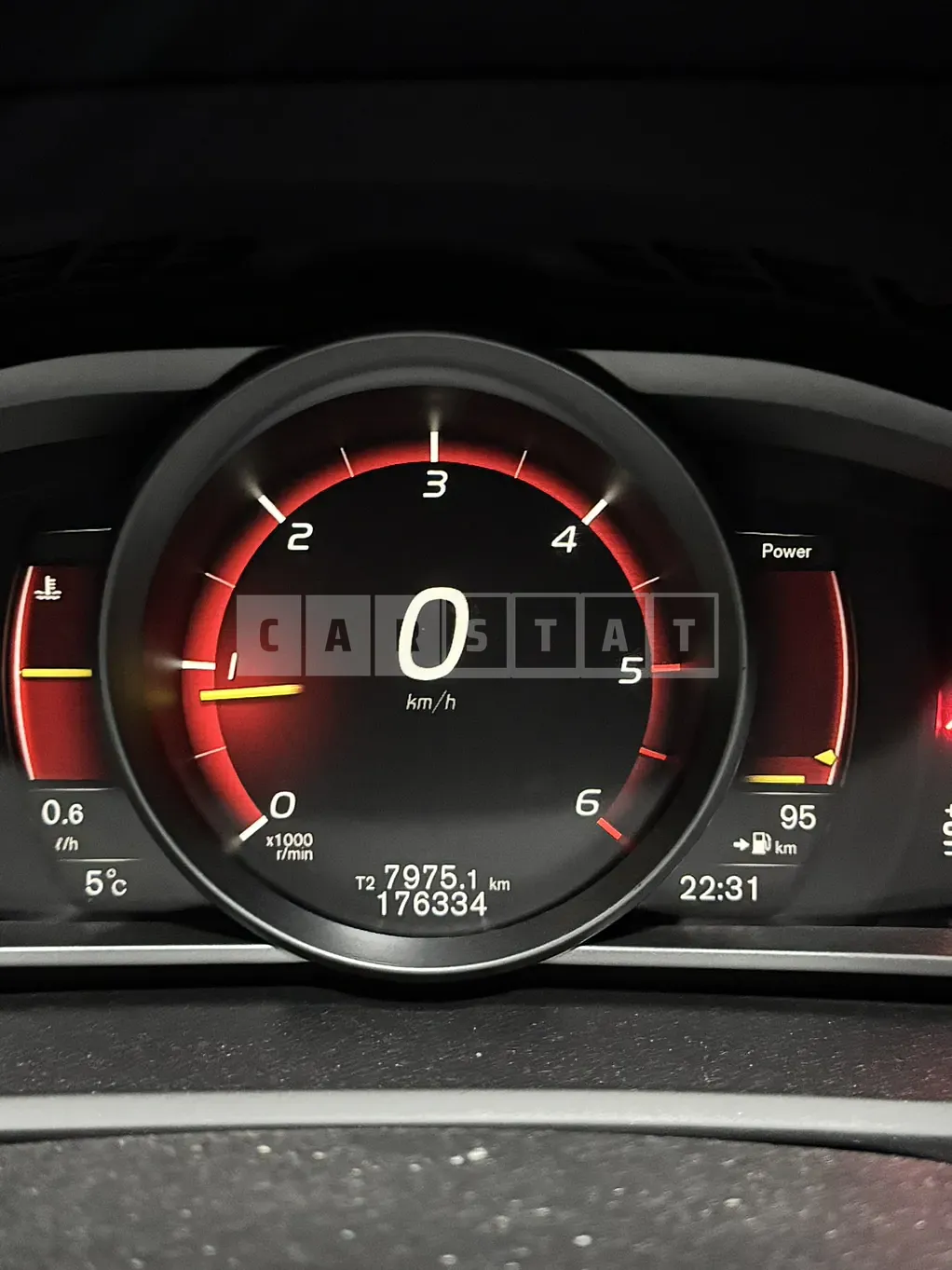 Photo 3 of 3: 2016 Volvo V40 2.0, VIN YV1MV79K0H2380727 — Korean insurance auction