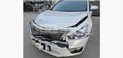 Photo 1 of 14: 2015 Nissan Altima 2.5 — Korean insurance auction