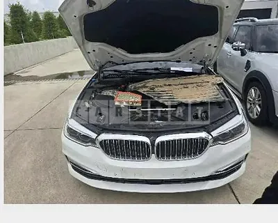 Photo 1 of 23: 2020 BMW 520i Luxury — Korean insurance auction