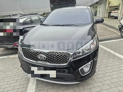 Photo 1 of 23: 2017 Kia Sorento — Korean insurance auction
