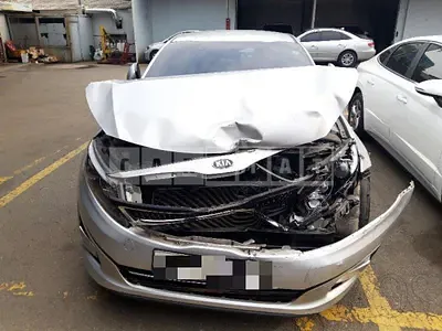 Photo 1 of 19: 2015 Kia K5, VIN KNAGN418BFA624930 — Korean insurance auction