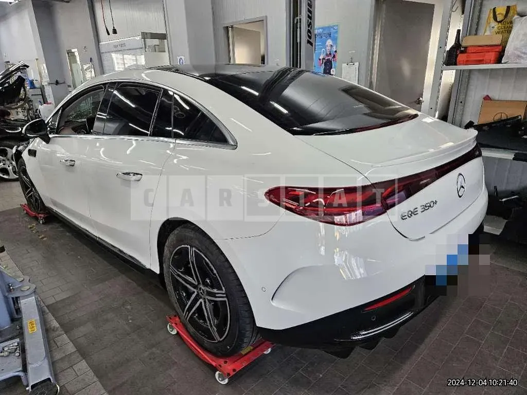 Photo 2 of 27: 2024 Mercedes-Benz EQE 350 + — Korean insurance auction