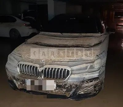 Photo 1 of 3: 2022 BMW Calm 520i — Korean insurance auction