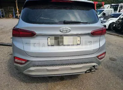 Photo 1 of 50: 2019 Hyundai Santa Fe TM 2.2 4WD — Korean insurance auction