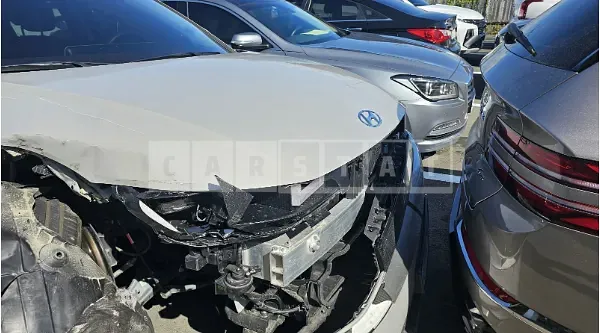 Photo 2 of 19: 2024 Hyundai Modern Ionic 5 — Korean insurance auction