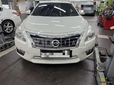 Photo 1 of 31: 2016 Nissan Altima 2.5 — Korean insurance auction