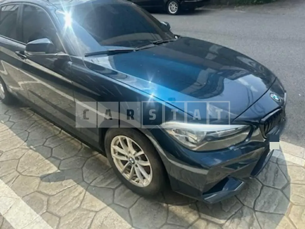 Photo 2 of 17: 2017 BMW 118d — Korean insurance auction