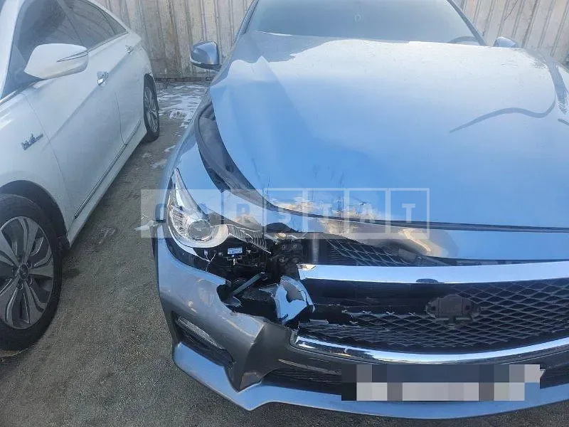 Photo 2 of 27: 2016 Infiniti Q50S Hybrid — Korean insurance auction