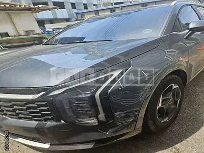 Photo 1 of 2: 2025 Kia (part) Sportage Headlamp — Korean insurance auction