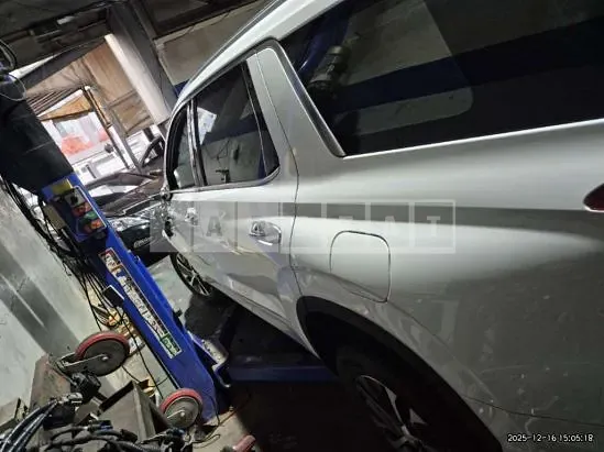 Photo 2 of 12: 2022 Hyundai Palisade, VIN KMHR281EBNU395082 — Korean insurance auction