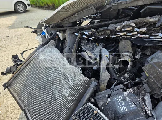 Photo 2 of 16: 2020 Hyundai Santa Fe — Korean insurance auction