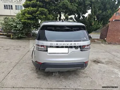 Photo 1 of 21: 2018 Land Rover Discovery SD4 — Korean insurance auction
