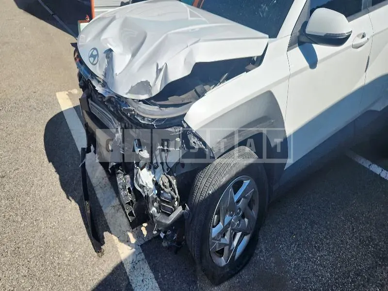 Photo 2 of 12: 2024 Hyundai Kona — Korean insurance auction