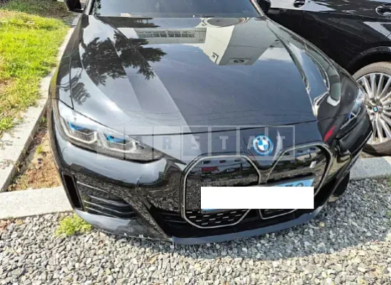 Photo 2 of 30: 2023 BMW i4 eDrive40 — Korean insurance auction
