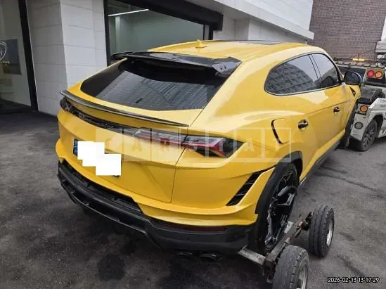 Photo 2 of 19: 2024 Lamborghini Urus Performante — Korean insurance auction