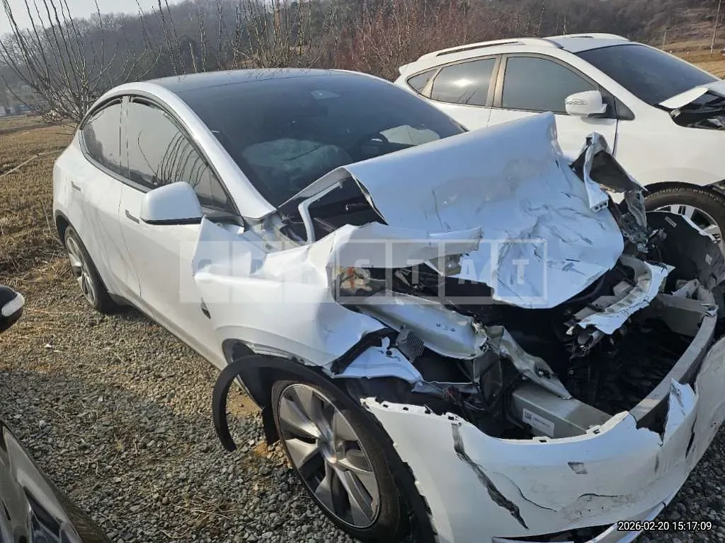 Photo 2 of 13: 2023 Tesla Model Y RWD — Korean insurance auction