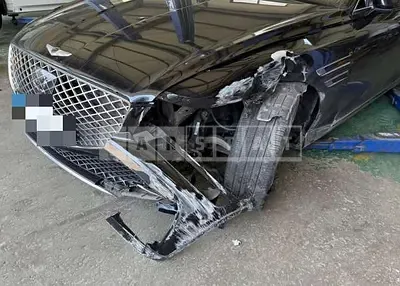 Photo 1 of 28: 2021 Genesis G80, VIN KMTGB41CBMU062848 — Korean insurance auction