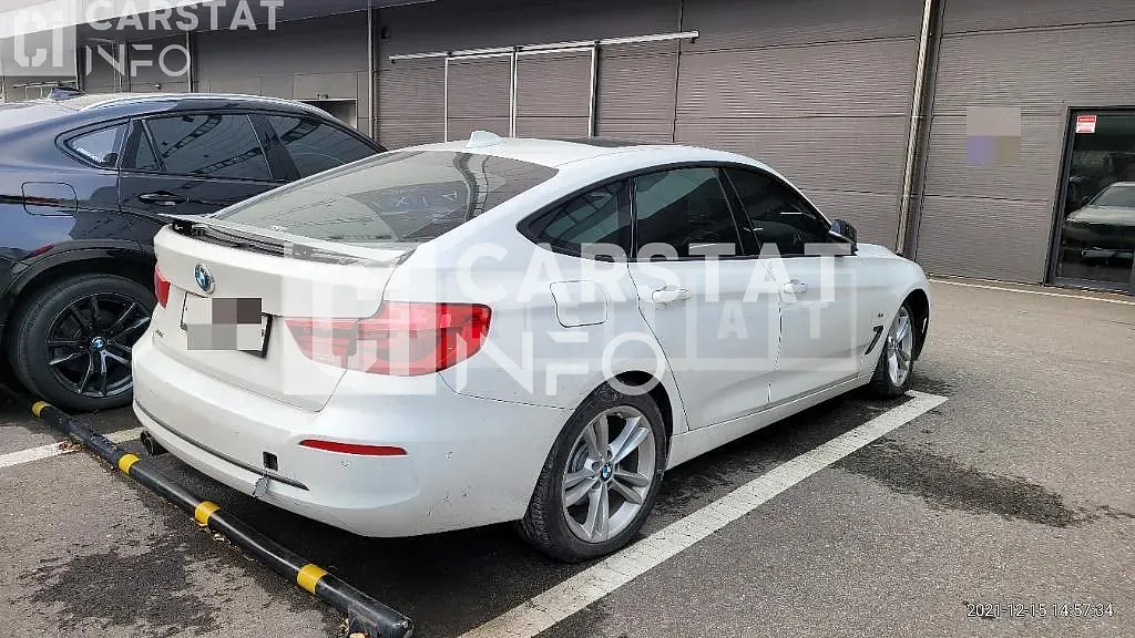 Photo 2 of 66: 2018 BMW 320d xDrive GT, VIN WBA8T5103JB343622 — Korean insurance auction