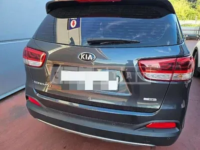 Photo 1 of 16: 2017 Kia Sorento — Korean insurance auction