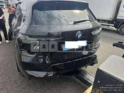 Photo 1 of 6: 2022 BMW iX xDrive50 — Korean insurance auction
