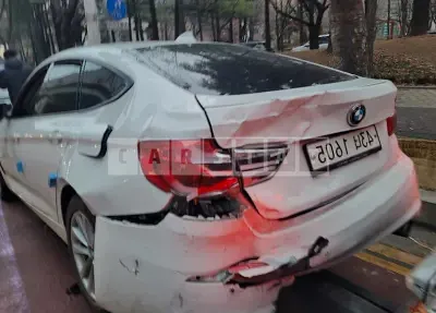 Photo 1 of 5: 2018 BMW 320d Gran Turismo, VIN WBA8T3108JG803316 — Korean insurance auction