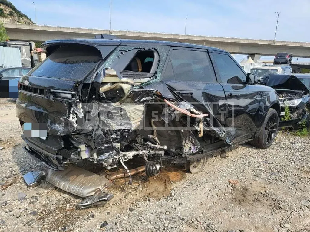 Photo 2 of 7: 2025 Land Rover The New Range Rover Sport P360 — Korean insurance auction
