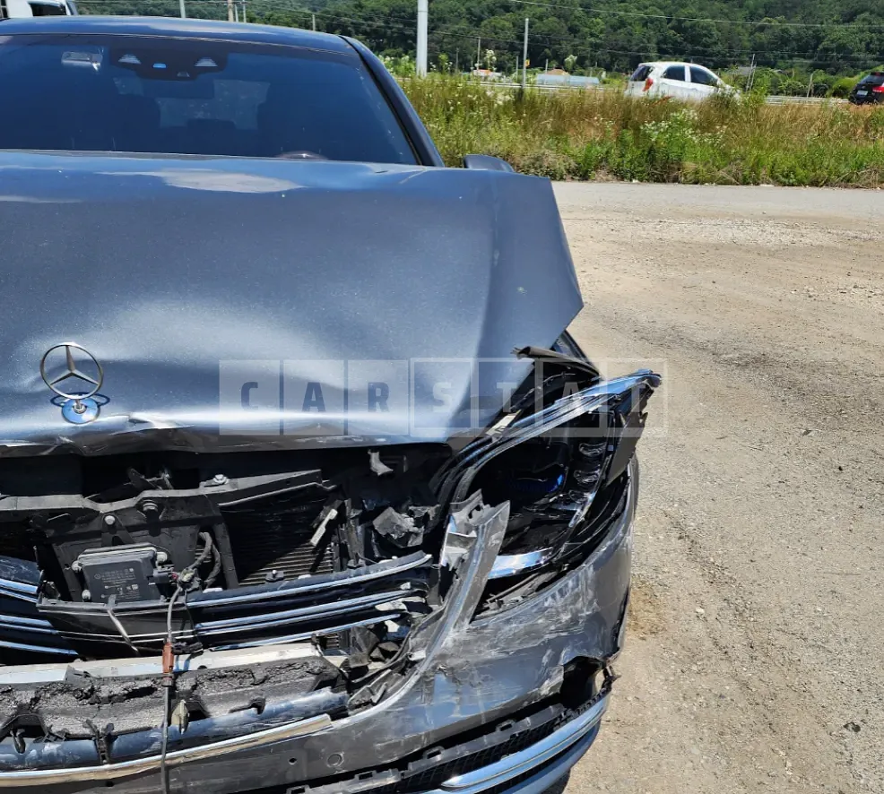 Photo 2 of 7: 2017 Mercedes-Benz S560 4Matic L — Korean insurance auction