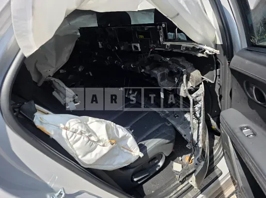 Photo 2 of 15: 2025 Hyundai IONIQ 5 — Korean insurance auction
