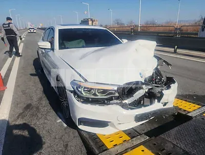 Photo 1 of 5: 2020 BMW 530i xDrive M Sport Package — Korean insurance auction