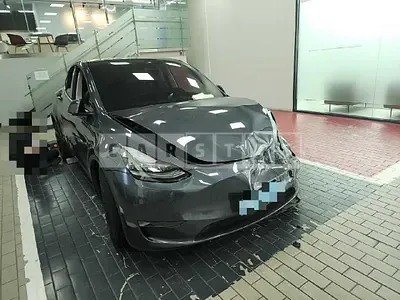 Photo 1 of 40: 2021 Tesla Model Y Long Range — Korean insurance auction