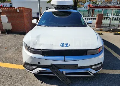 Photo 1 of 34: 2022 Hyundai Modern Ionic, VIN KMHKN81AFNU013204 — Korean insurance auction