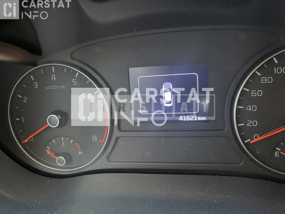 Photo 2 of 6: 2015 Kia K5 2.0 — Korean insurance auction